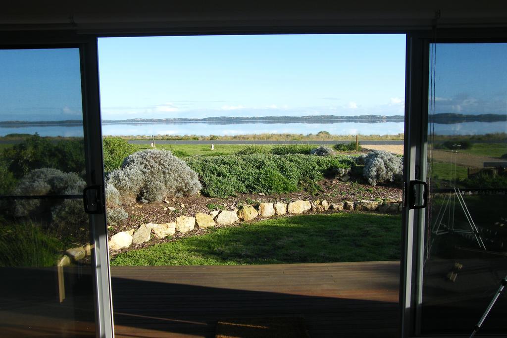 Coorong Waterfront Retreat Villa Meningie Dış mekan fotoğraf