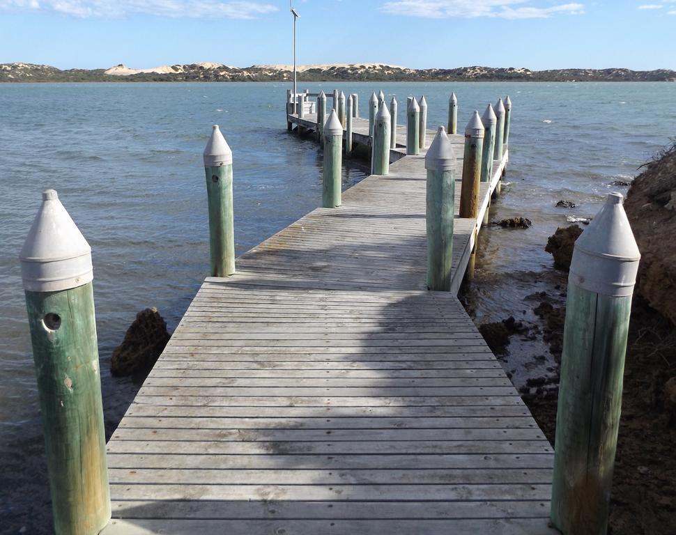 Coorong Waterfront Retreat Villa Meningie Dış mekan fotoğraf